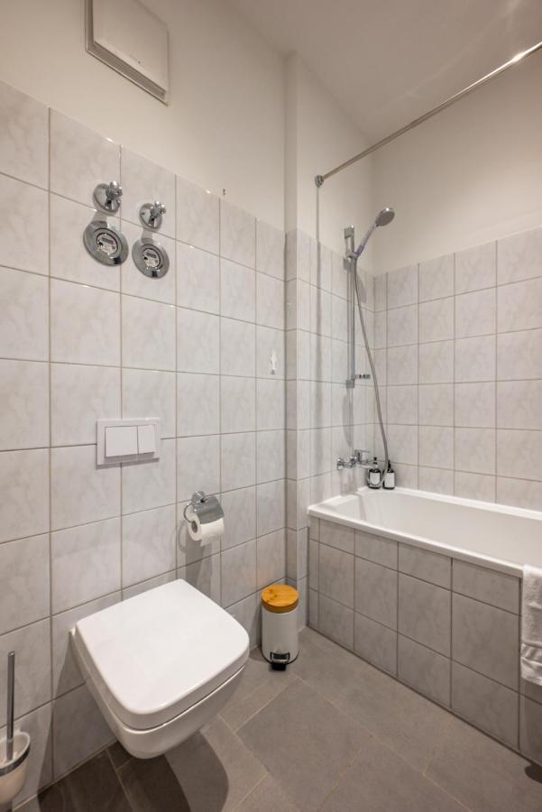 Arbio I Retro Apart Near Leipzig Hauptbahnhof Buitenkant foto