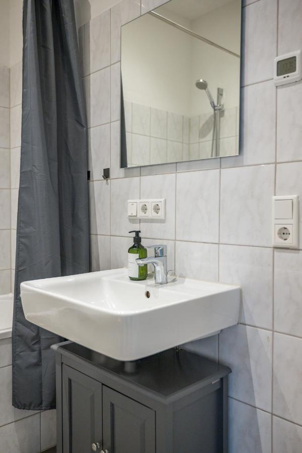 Arbio I Retro Apart Near Leipzig Hauptbahnhof Buitenkant foto